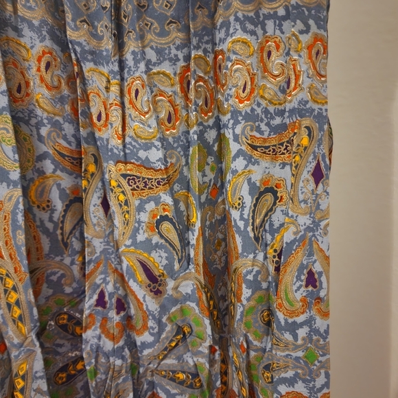 πLong Boho Patterned Paisley Romper Size 4π - Picture 3 of 8